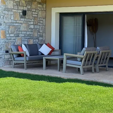 Golf Aparts Apartment